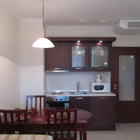 Downtown Alexander Services Apartment